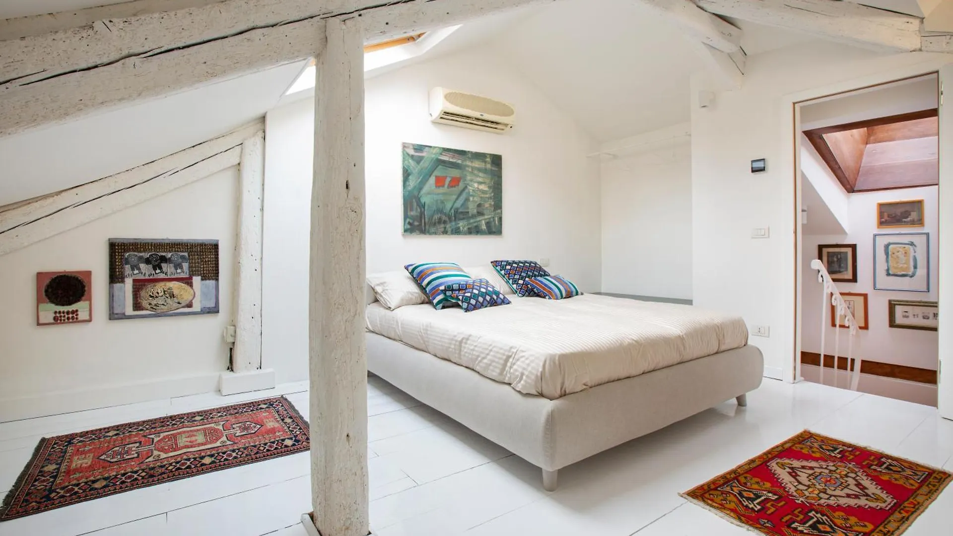 Gorgeous Suite San Polo Apartment Venice